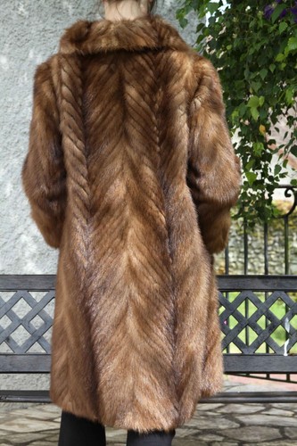 Manteau fourrure en - manteau,